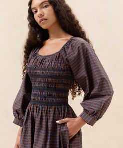Fashionara.shopdf18426d70 2